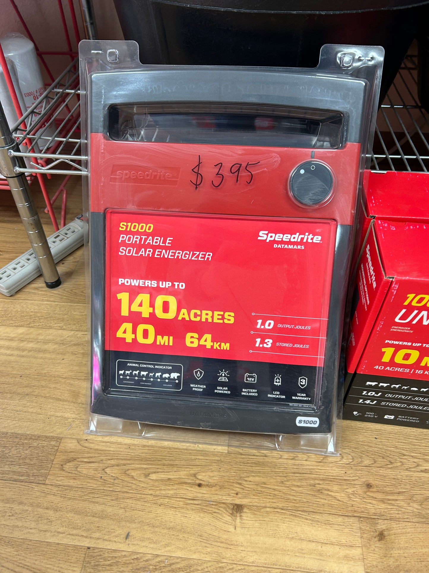 Speedrite S1000 40 MI Solar Fencer