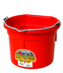 8QT Bucket Red